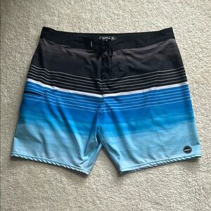 O'Neill Men's Black and Blue Board Shorts